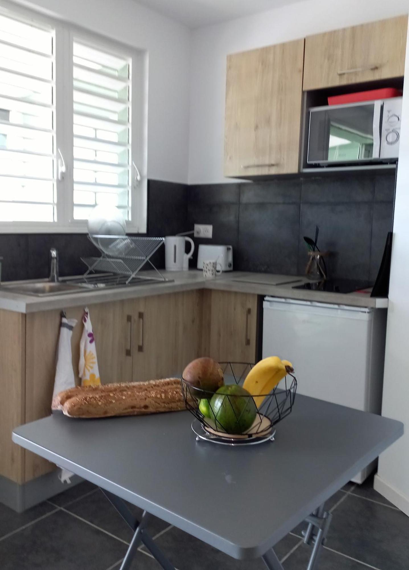 Logements Vue Mer Acces Piscine En Guadeloupe 부이영뜨 외부 사진