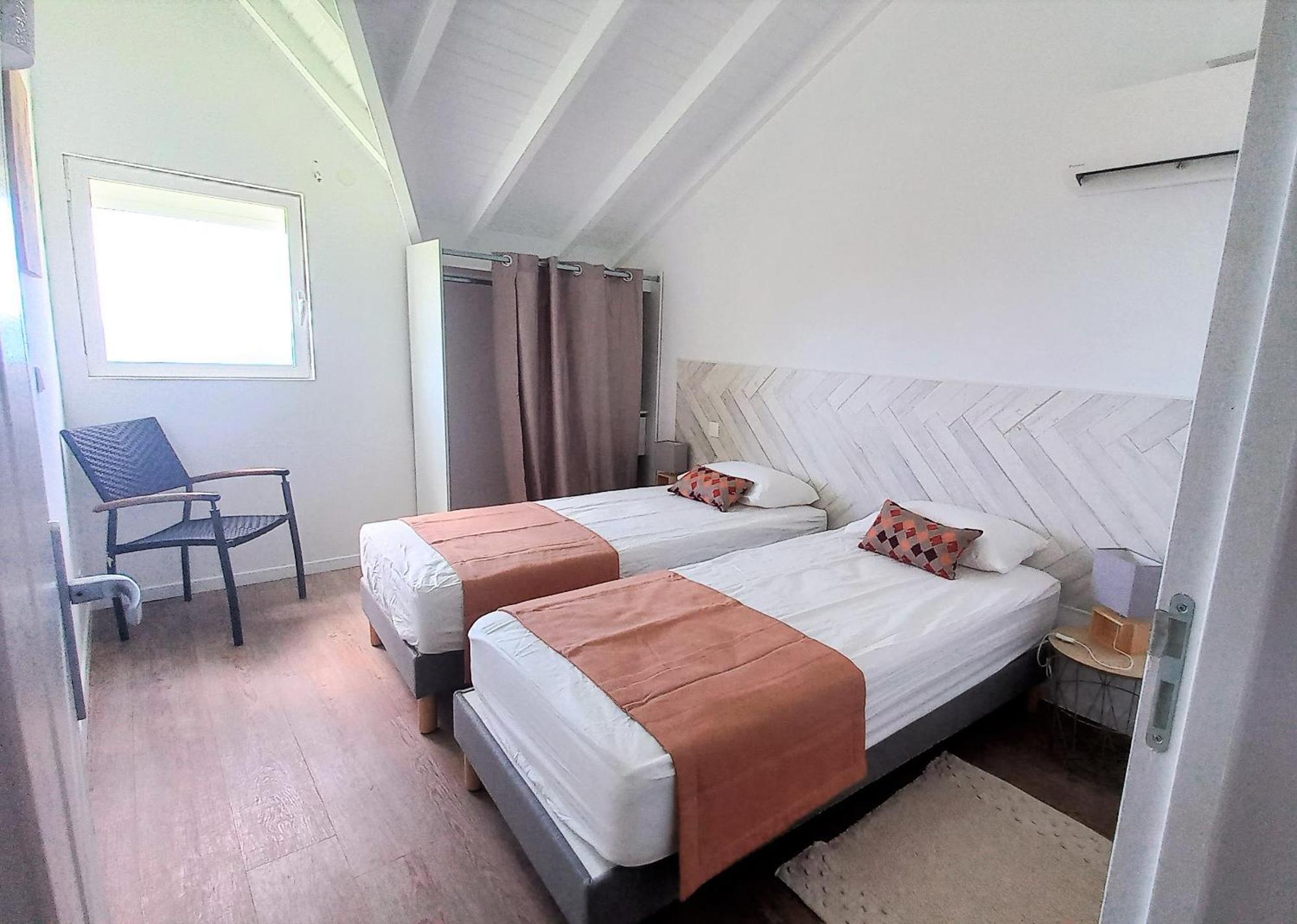 Logements Vue Mer Acces Piscine En Guadeloupe 부이영뜨 외부 사진